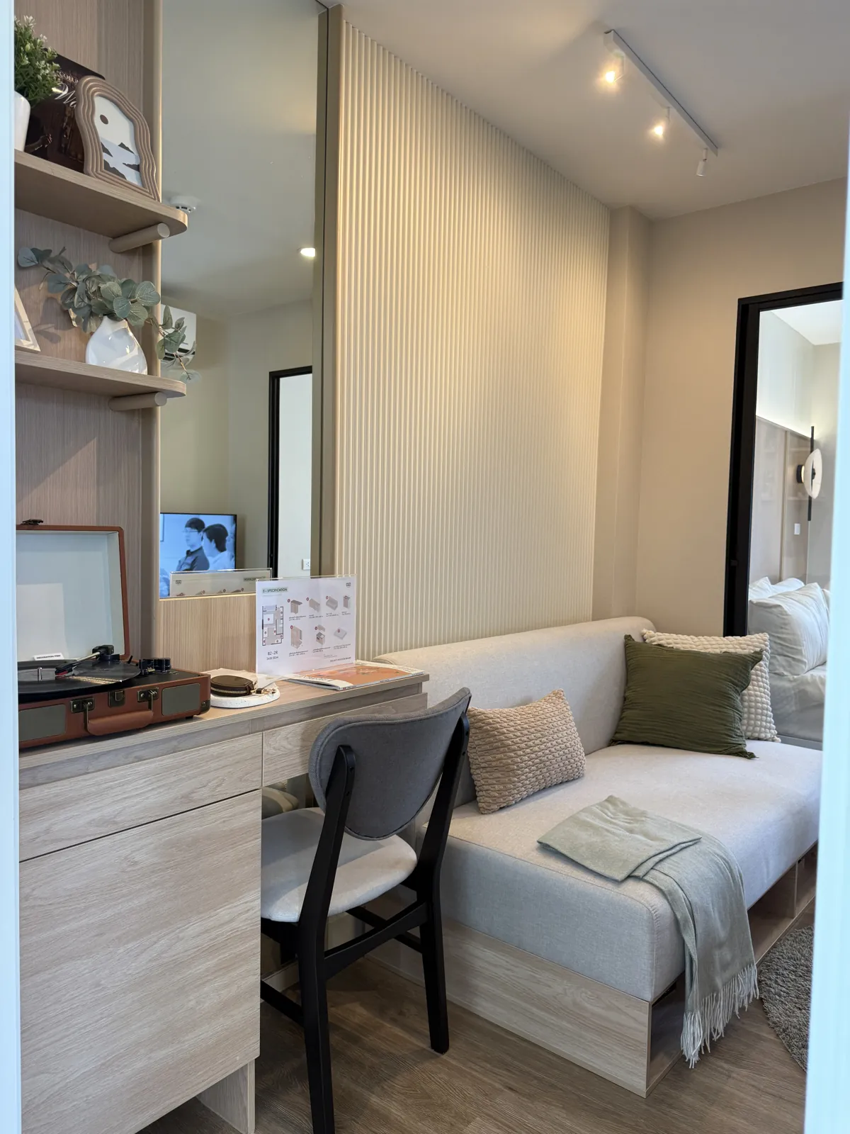 1 Bedroom show unit