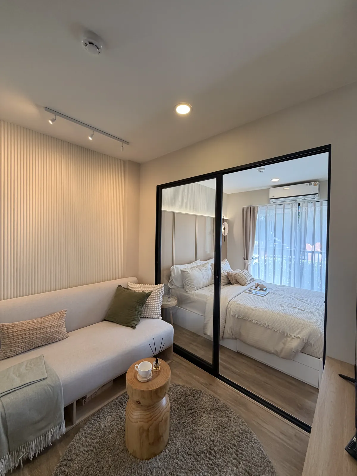 1 Bedroom show unit