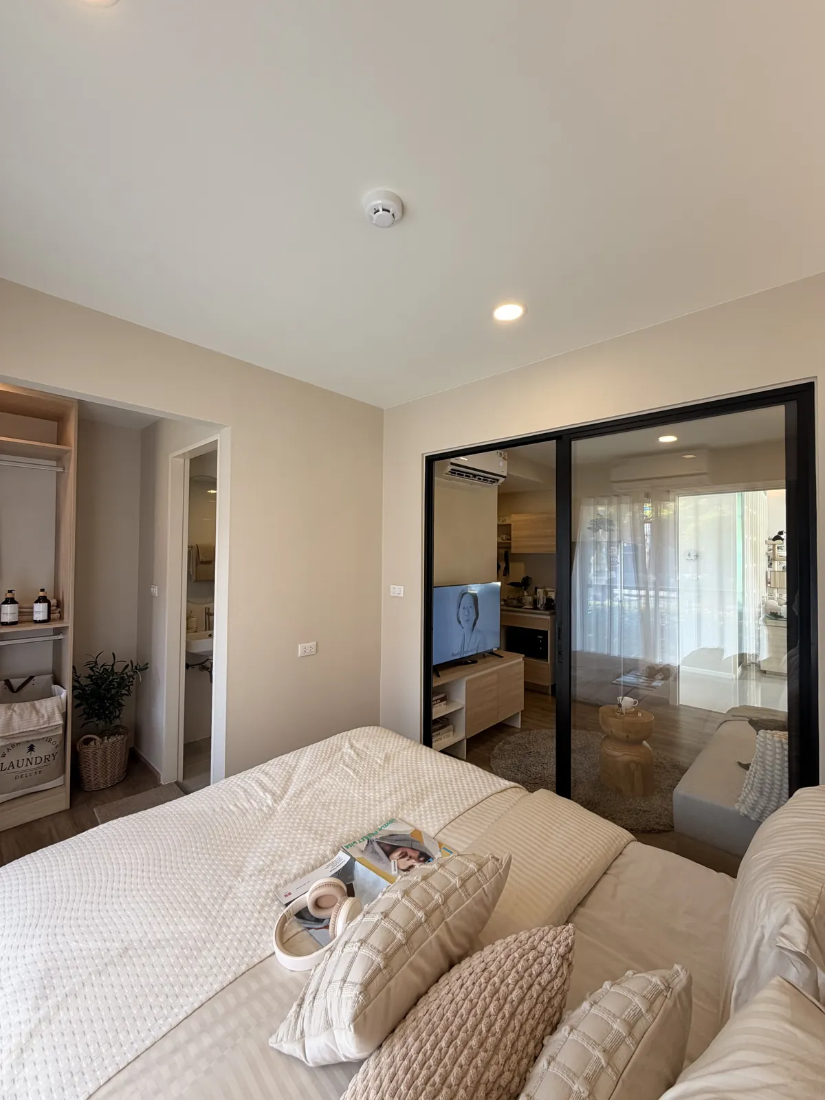 1 Bedroom show unit