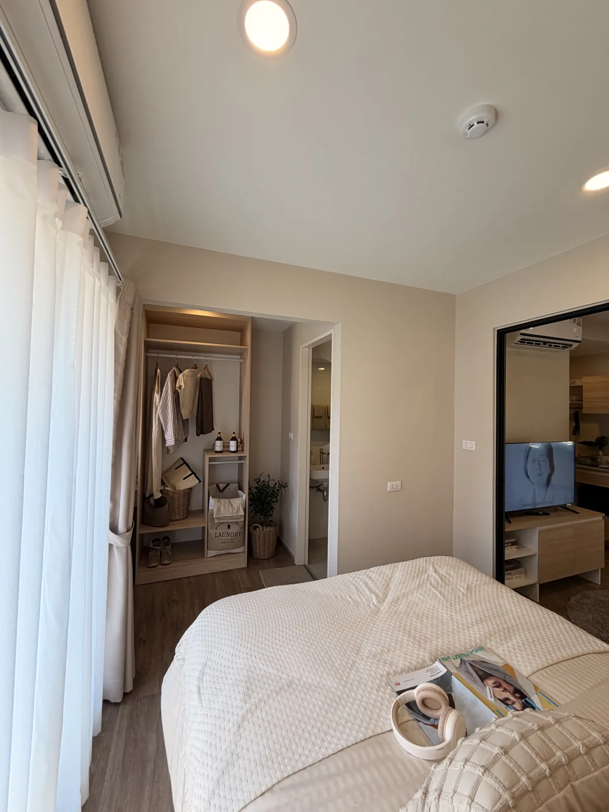 1 Bedroom show unit