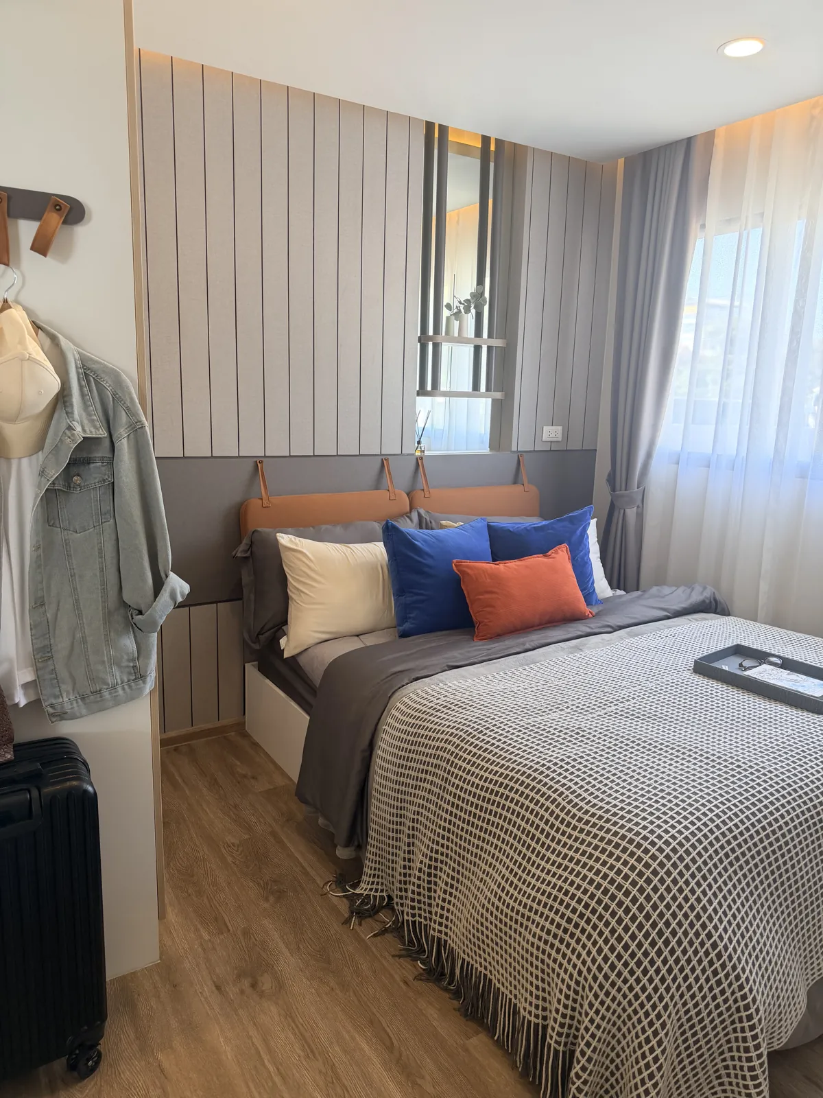 1 Bed Plus show unit