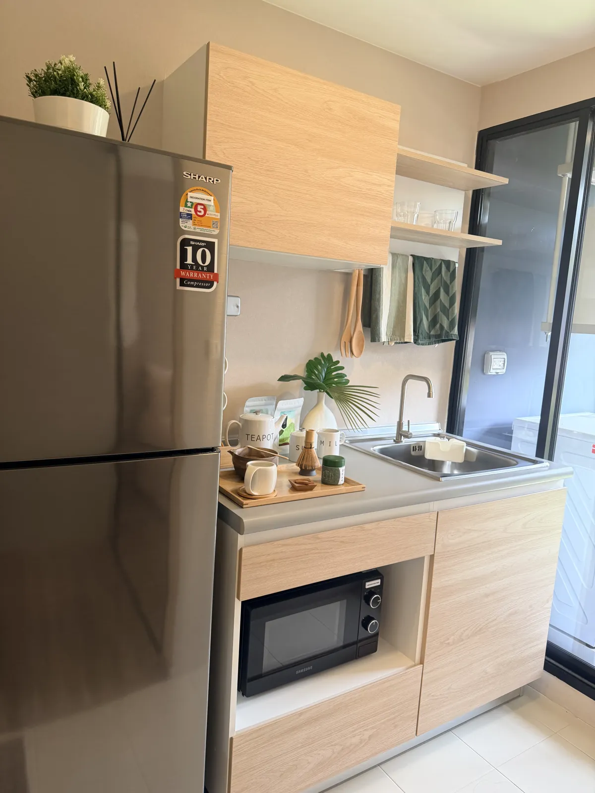 1 Bed Plus show unit