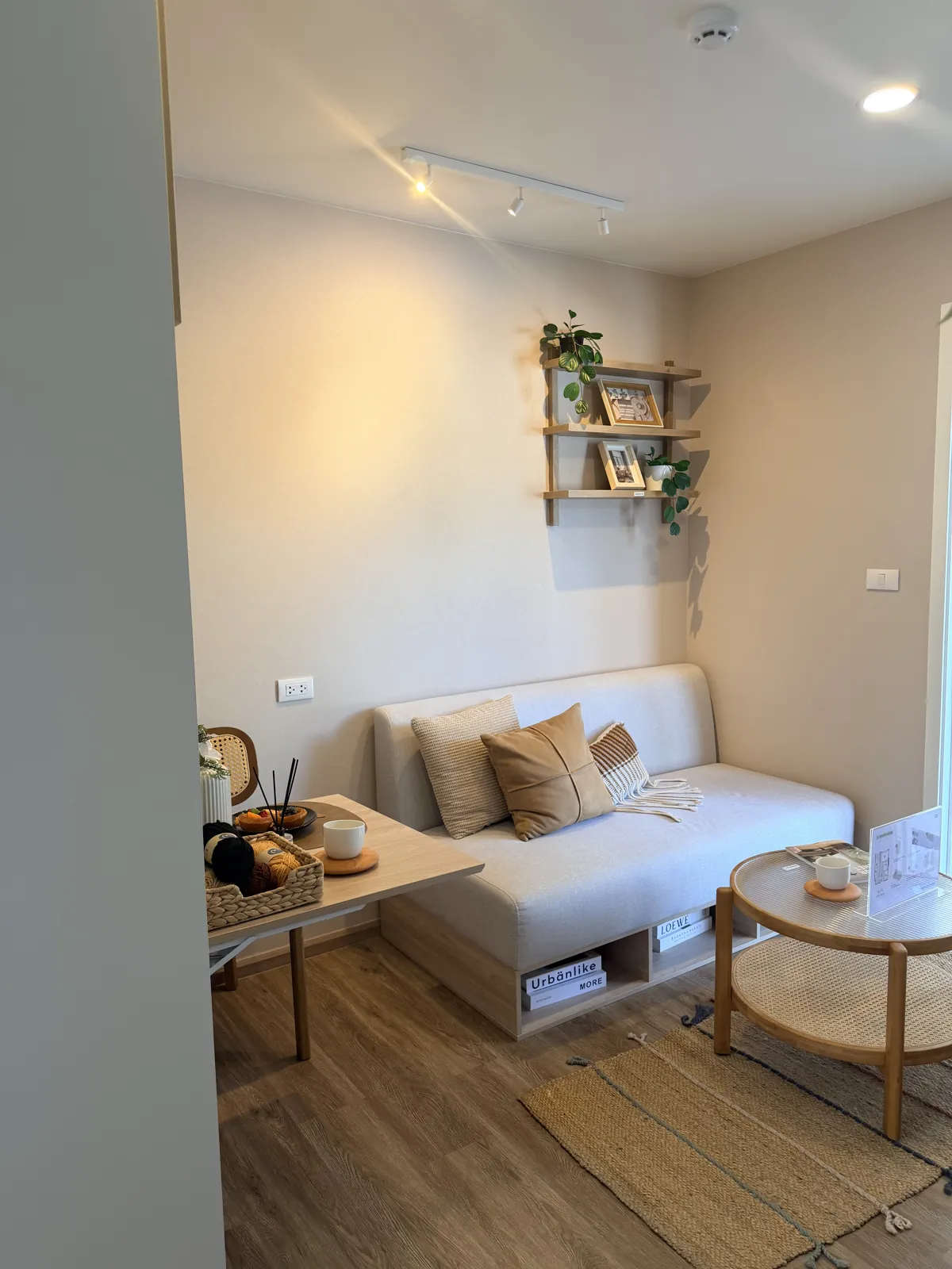 1 Bed Plus show unit