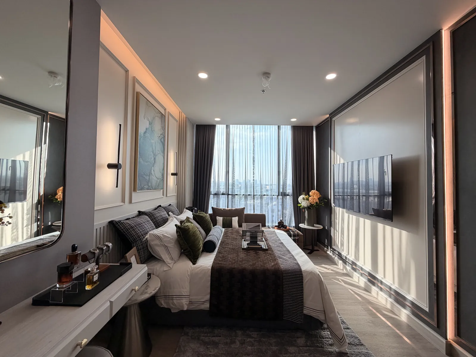 1 Bedroom show unit