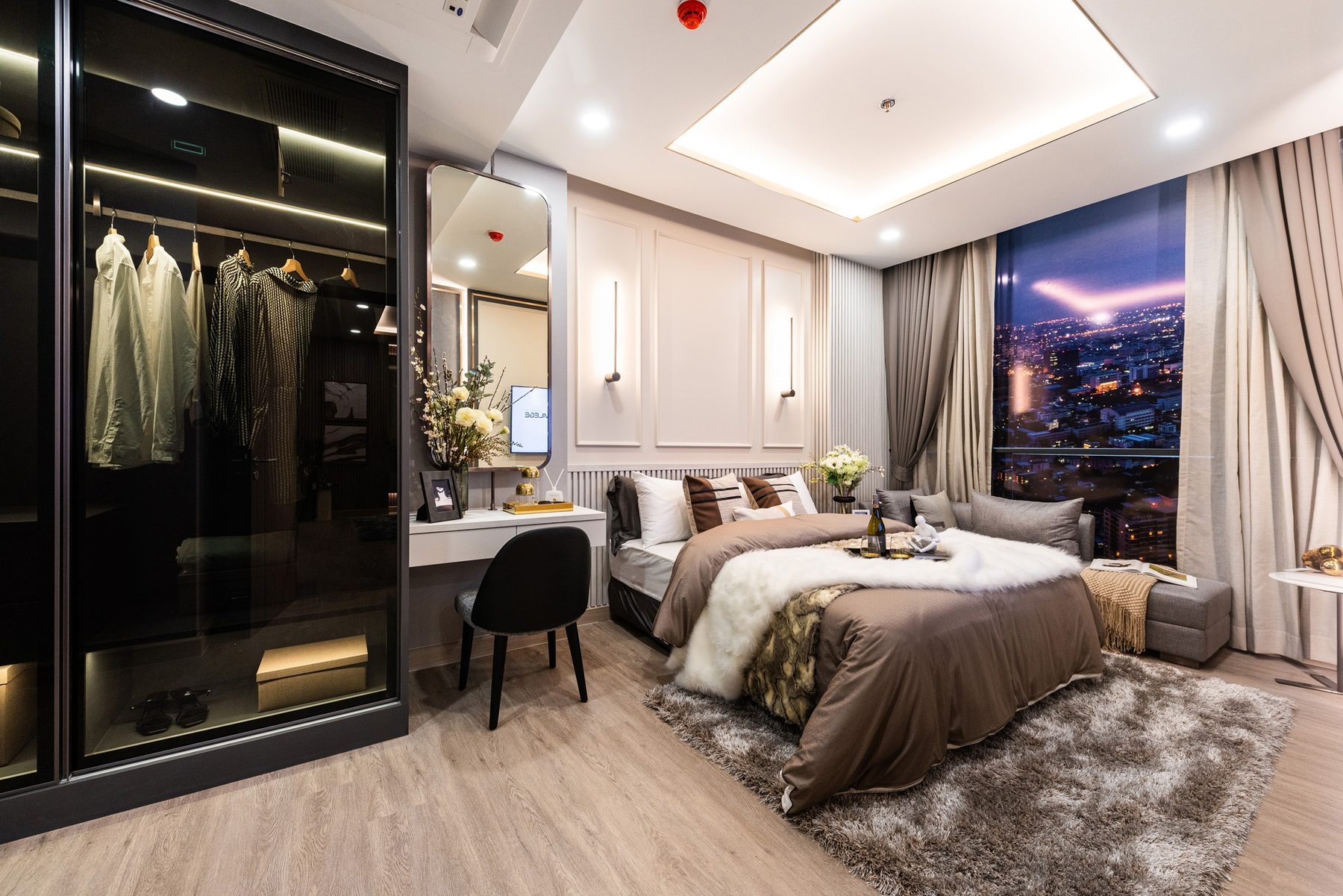 Show Unit 2bed