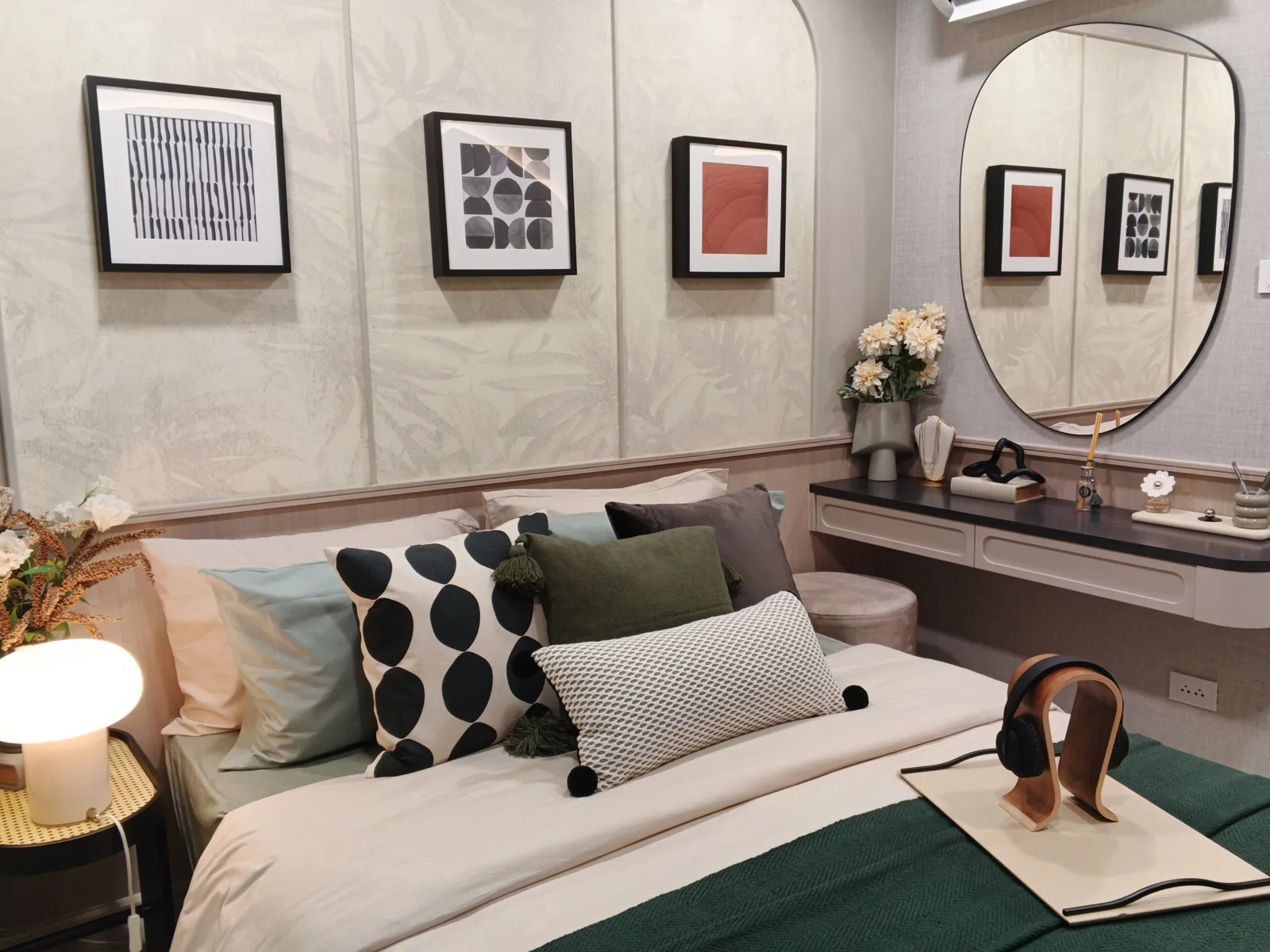1 Bedroom show unit