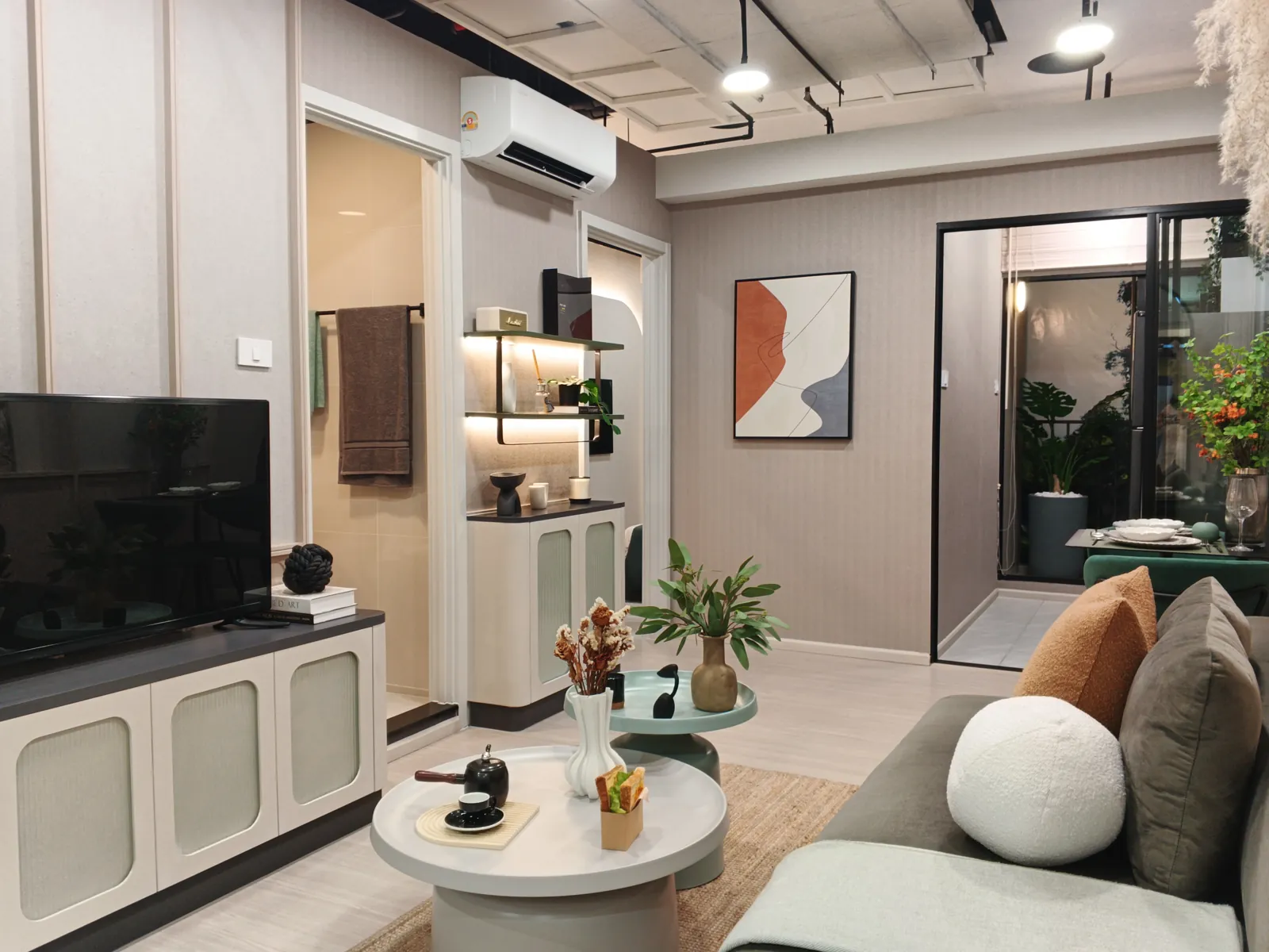 1 Bedroom show unit