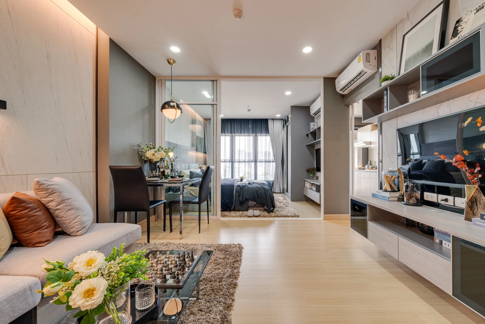 1 Bedroom show unit